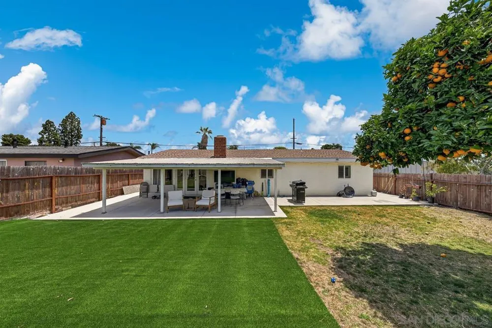 2634 Marathon Dr. San Diego, CA 92123