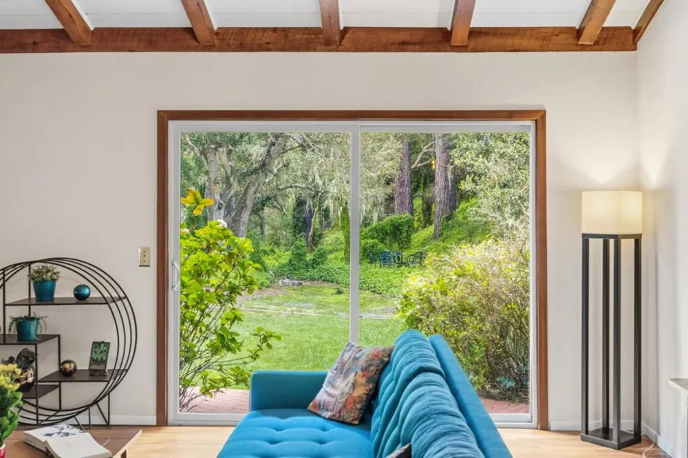 25193 Flanders Drive Carmel, CA 93923