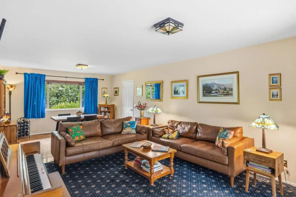 25193 Flanders Drive Carmel, CA 93923