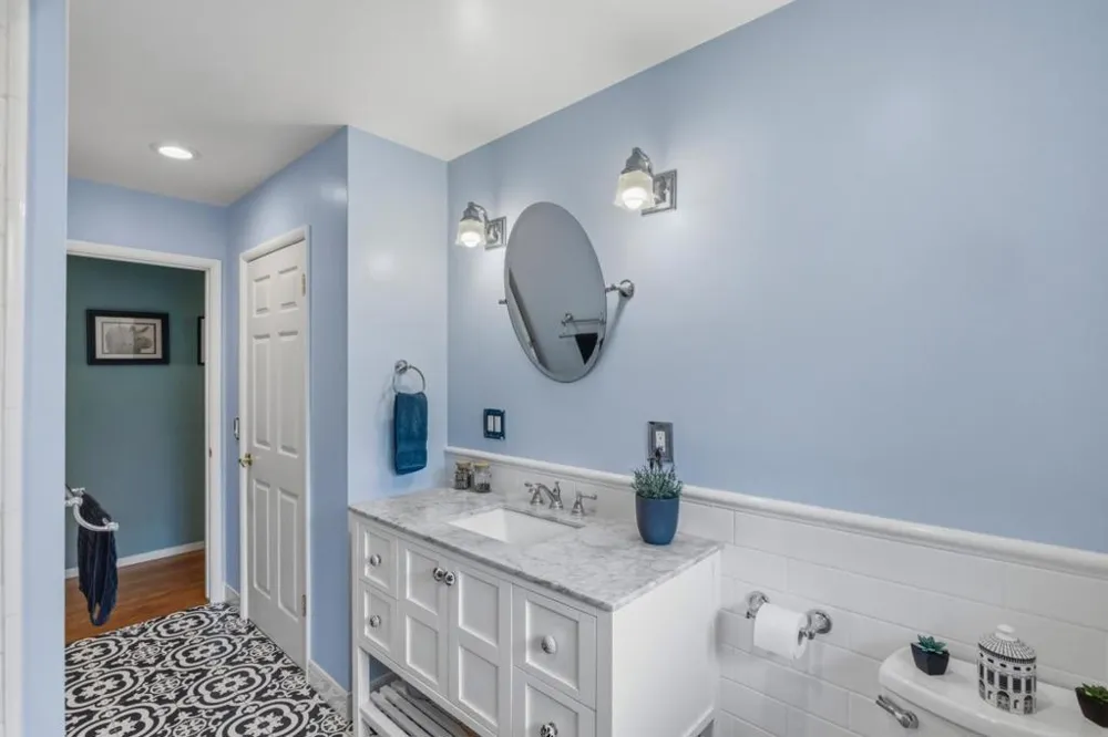25193 Flanders Drive Carmel, CA 93923