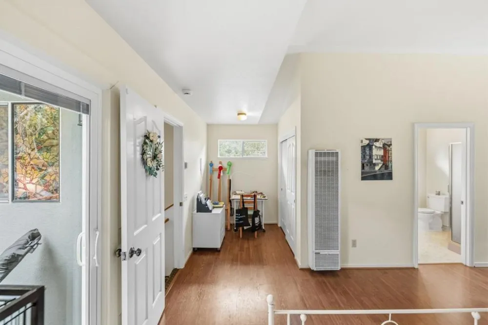 25193 Flanders Drive Carmel, CA 93923