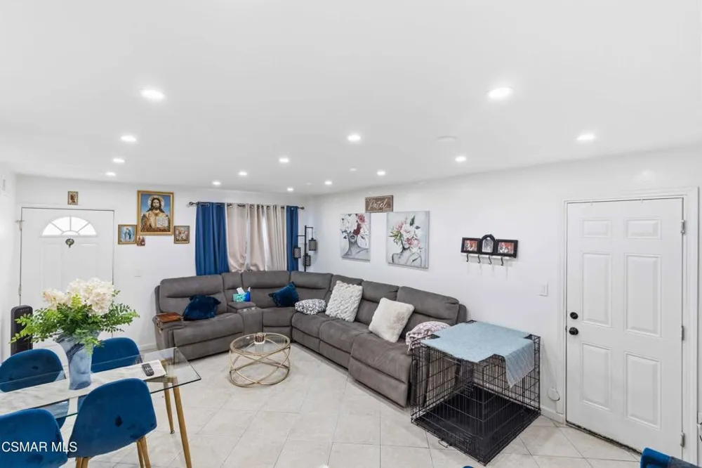 3444 Lockwood Court #18 Simi Valley, CA 93063