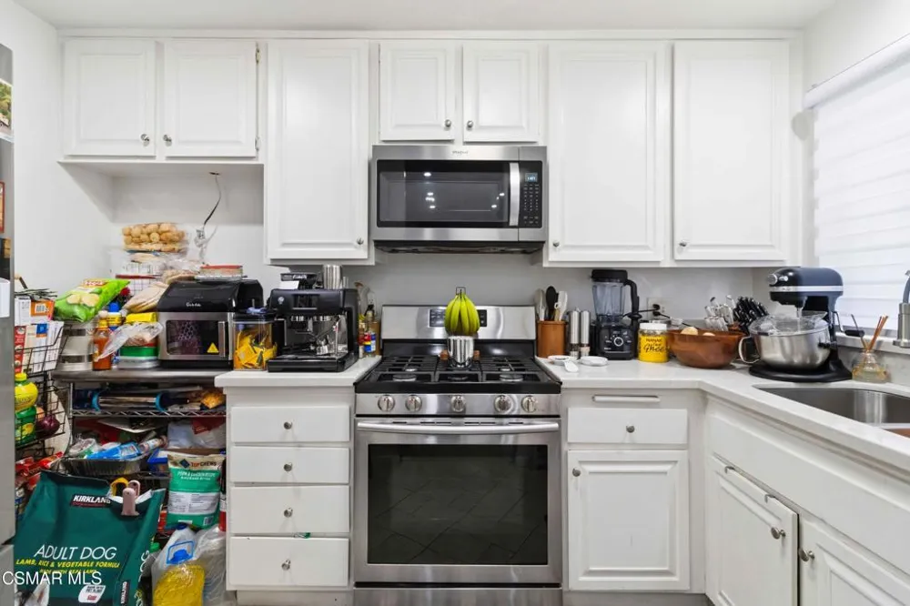 3444 Lockwood Court #18 Simi Valley, CA 93063
