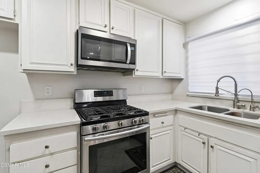 3444 Lockwood Court #18 Simi Valley, CA 93063