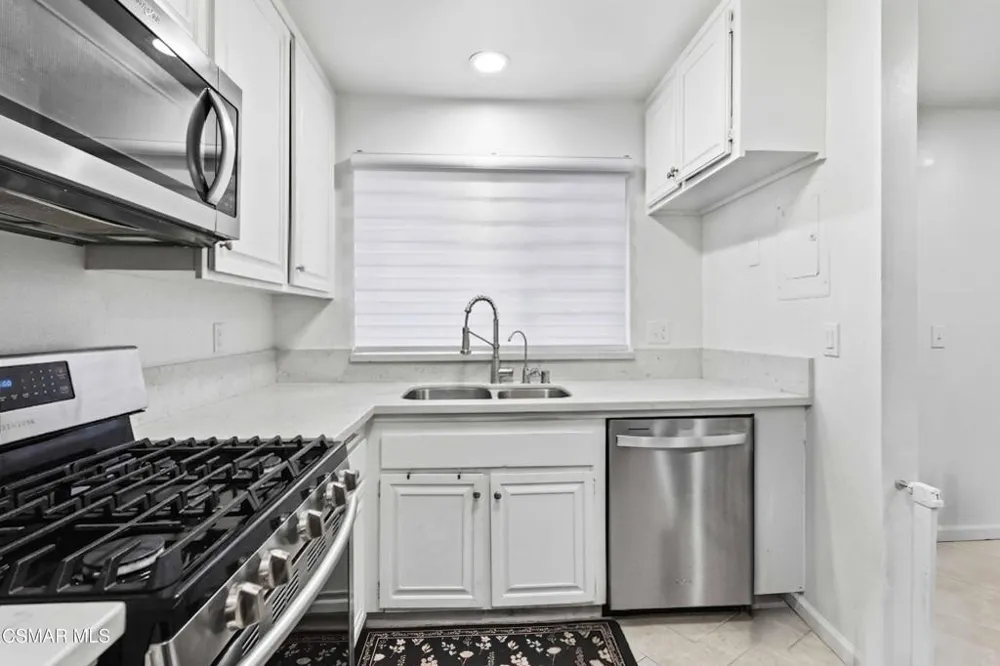 3444 Lockwood Court #18 Simi Valley, CA 93063