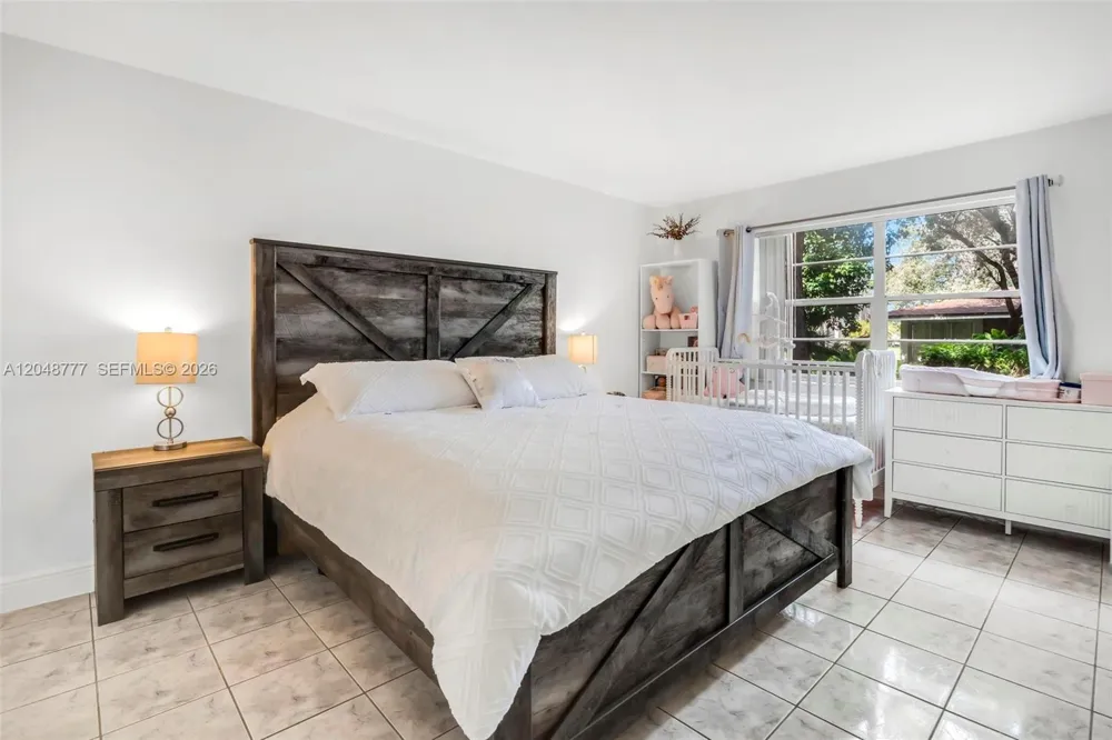 8501 NW 8th St #110 Miami, FL 33126