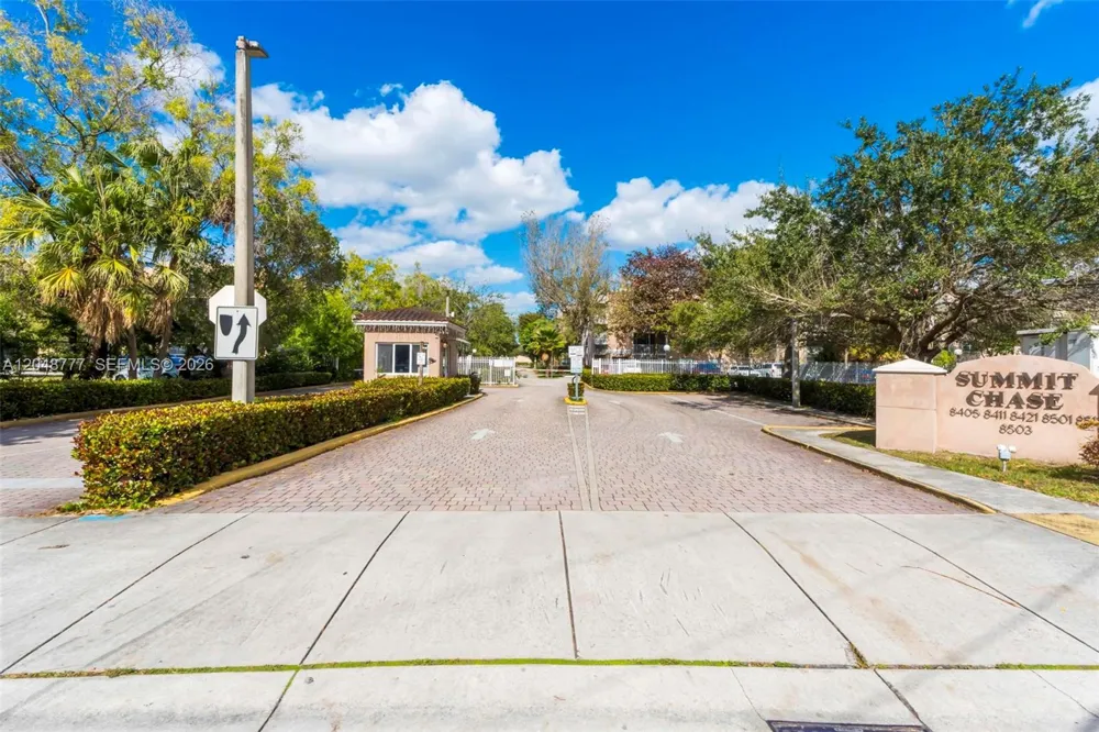 8501 NW 8th St #110 Miami, FL 33126