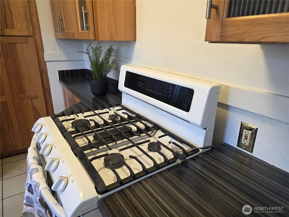 8902 Forest Road SW Lakewood, WA 98498