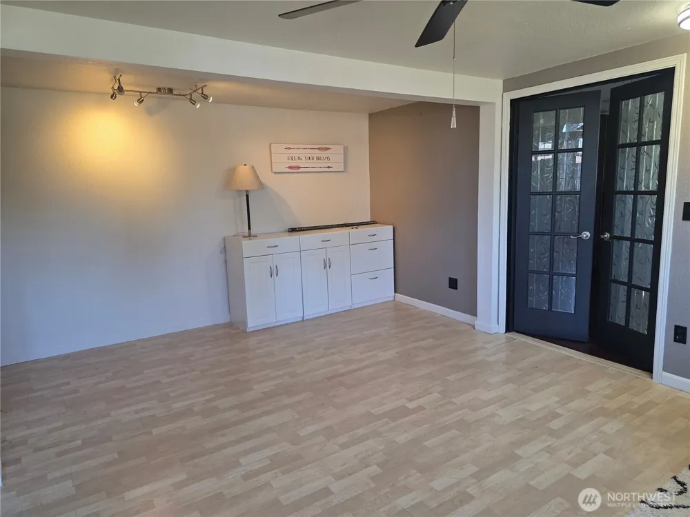 8902 Forest Road SW Lakewood, WA 98498