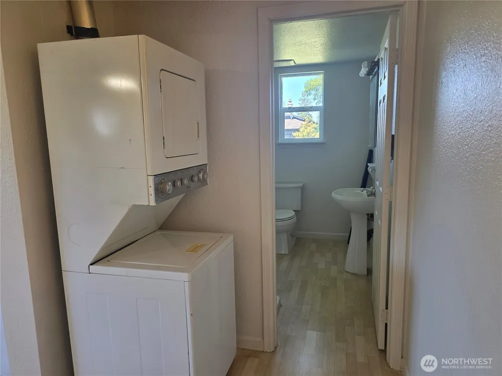 8902 Forest Road SW Lakewood, WA 98498