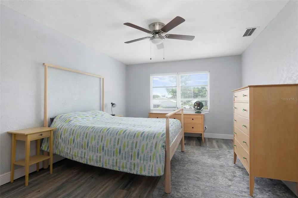 3281 38TH WAY S #C St Petersburg, FL 33711
