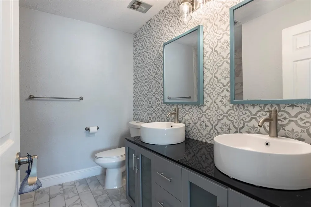 3281 38TH WAY S #C St Petersburg, FL 33711