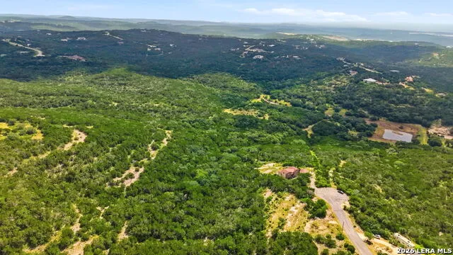 1183 County Road 273 Mico, TX 78056