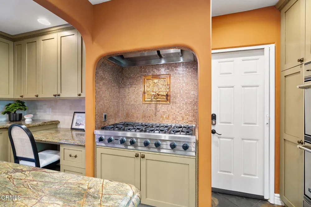 1659 S Oak Knoll Avenue San Marino, CA 91108