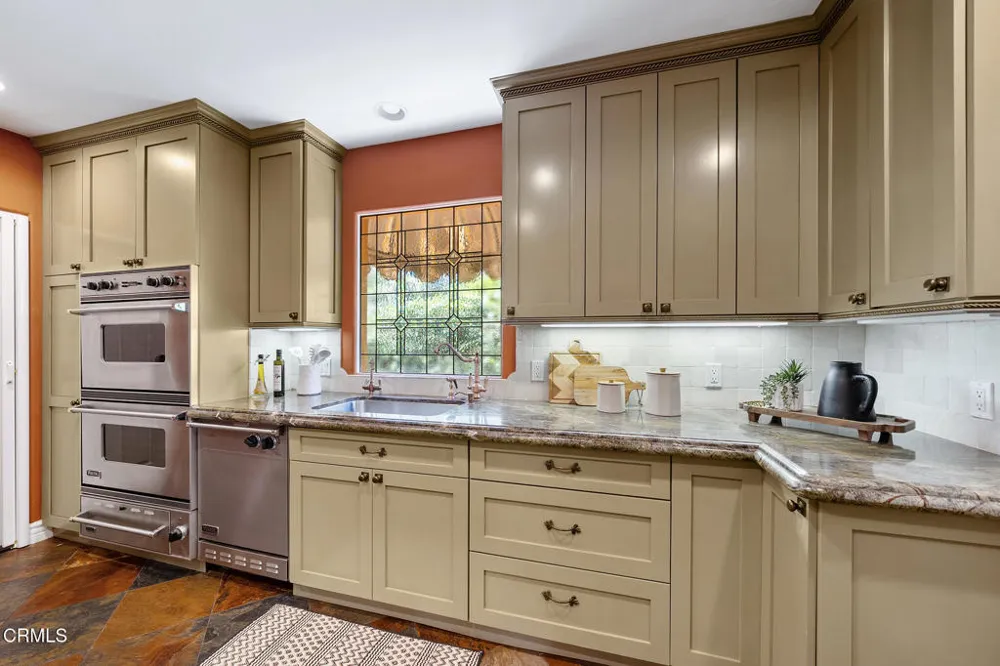 1659 S Oak Knoll Avenue San Marino, CA 91108