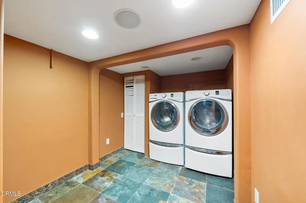 1659 S Oak Knoll Avenue San Marino, CA 91108