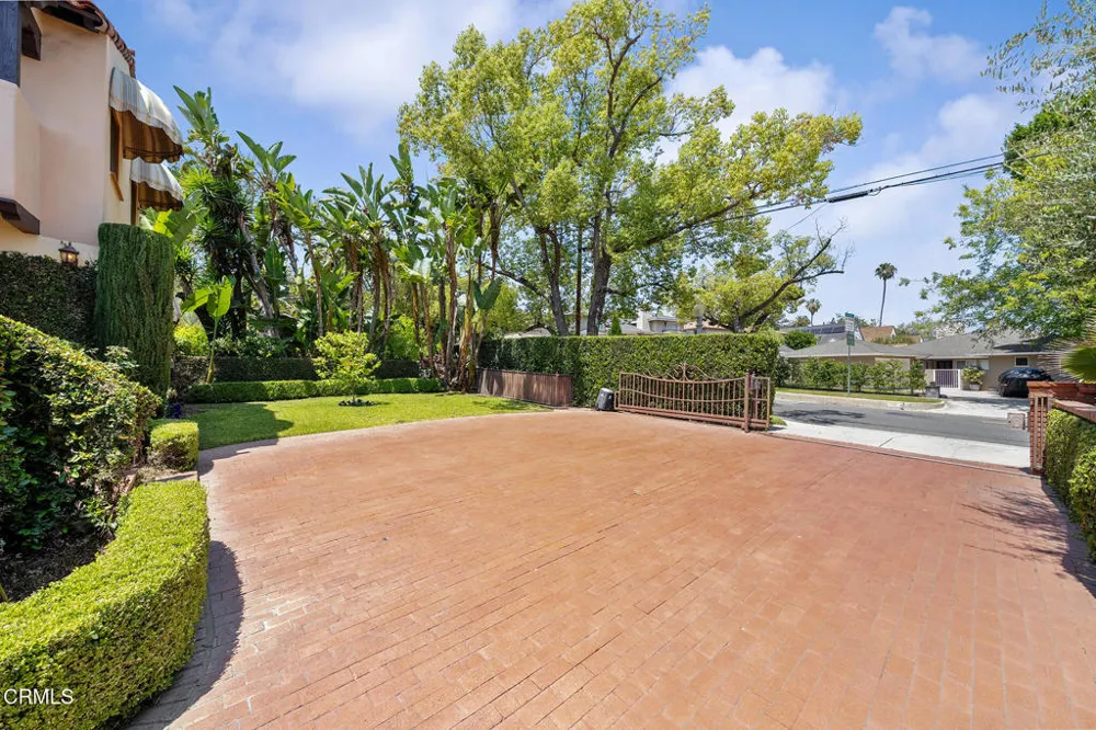 1659 S Oak Knoll Avenue San Marino, CA 91108