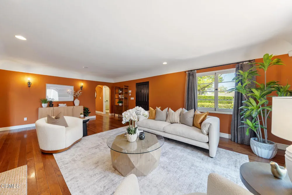 1659 S Oak Knoll Avenue San Marino, CA 91108