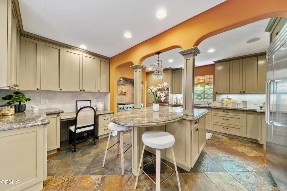 1659 S Oak Knoll Avenue San Marino, CA 91108