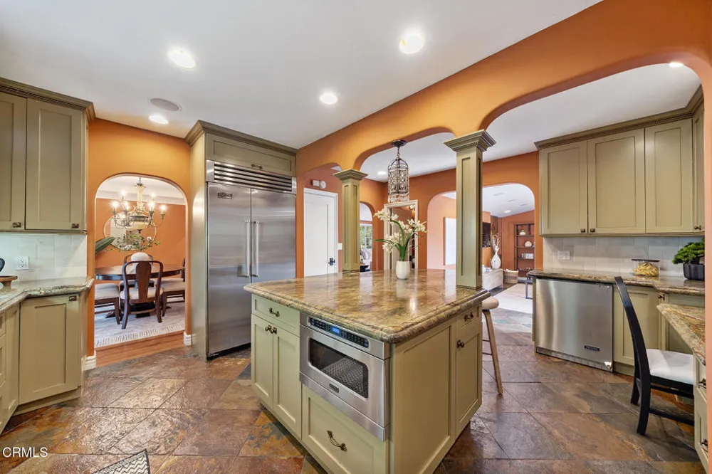 1659 S Oak Knoll Avenue San Marino, CA 91108
