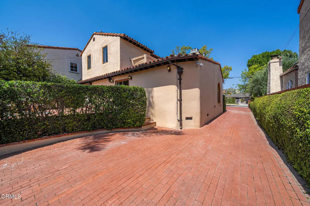 1659 S Oak Knoll Avenue San Marino, CA 91108