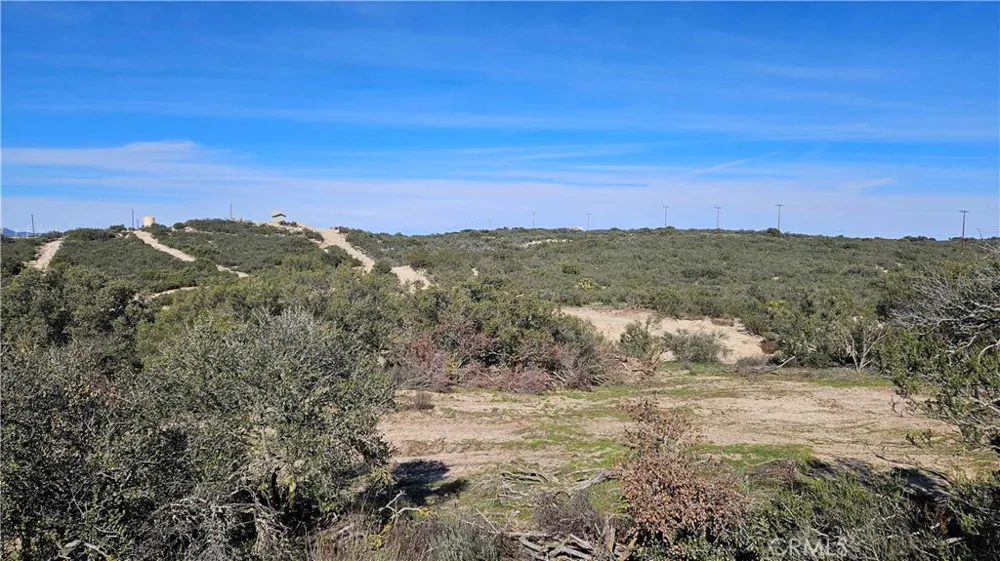 1910 Tierra Del Sol Road Boulevard, CA 91905