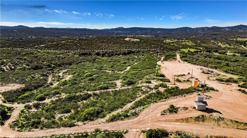 1910 Tierra Del Sol Road Boulevard, CA 91905