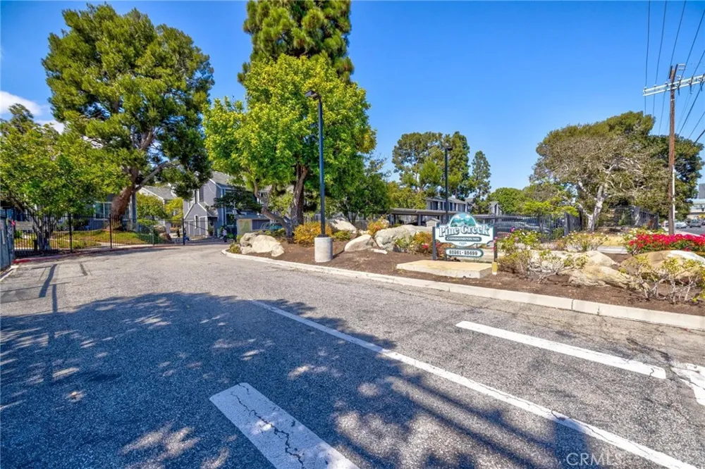 25269 Pine Creek Lane Wilmington, CA 90744