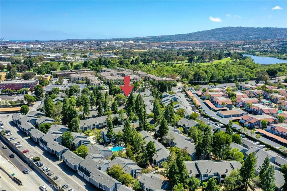 25269 Pine Creek Lane Wilmington, CA 90744