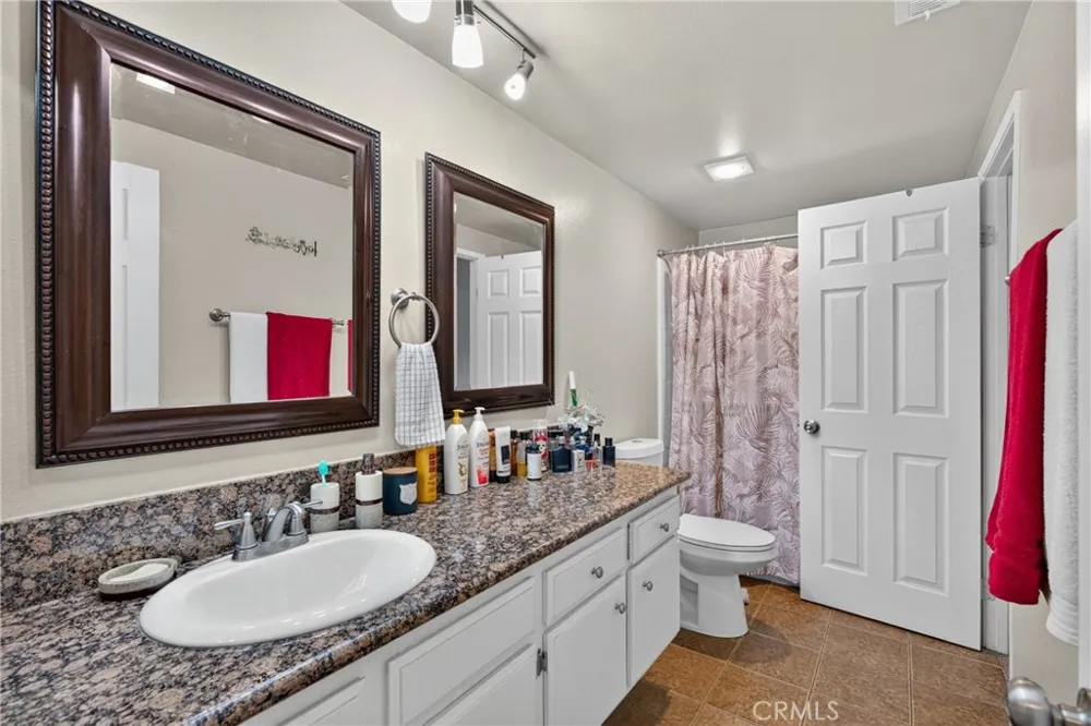 1974 E Lynwood Drive #10E San Bernardino, CA 92404