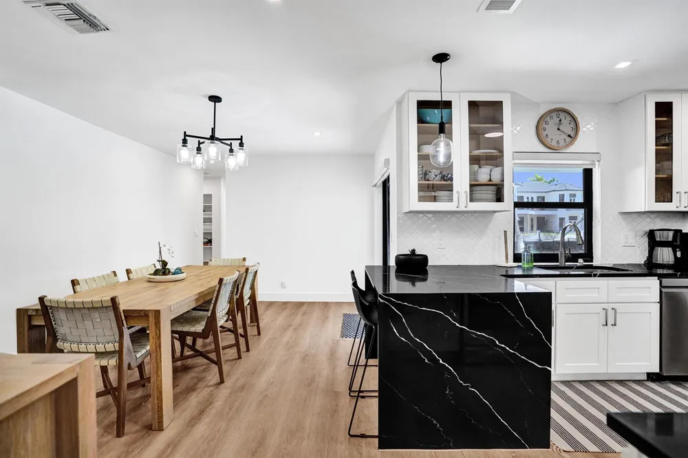 933 Banyan Drive Delray Beach, FL 33483