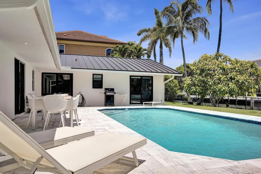 933 Banyan Drive Delray Beach, FL 33483