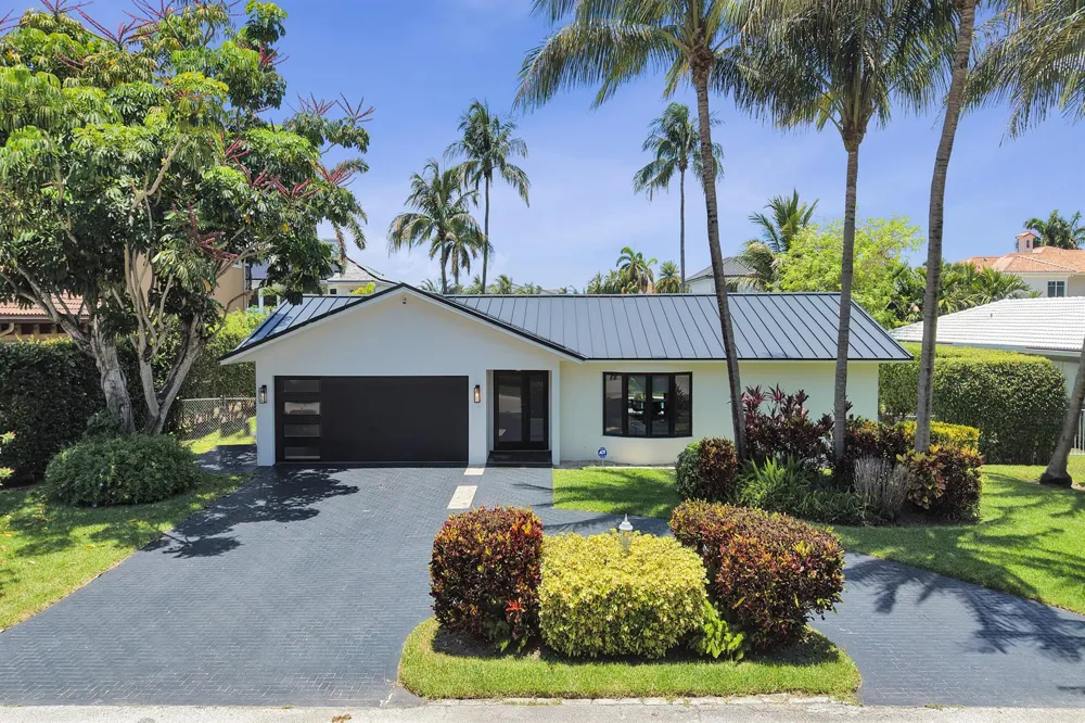 933 Banyan Drive Delray Beach, FL 33483
