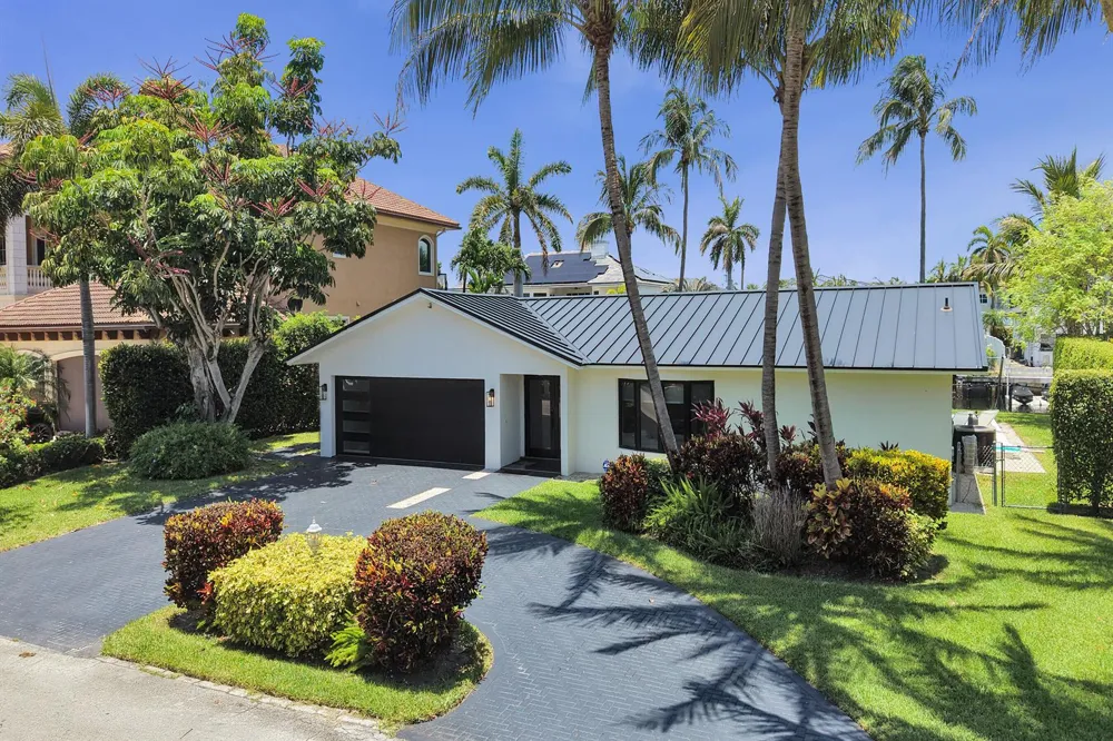 933 Banyan Drive Delray Beach, FL 33483