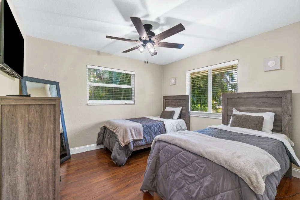 1315 Fulmar Drive Delray Beach, FL 33444