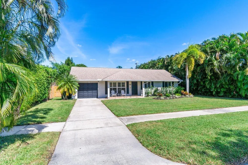 1315 Fulmar Drive Delray Beach, FL 33444