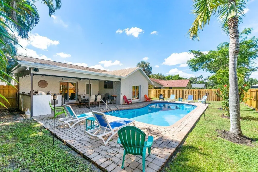 1315 Fulmar Drive Delray Beach, FL 33444