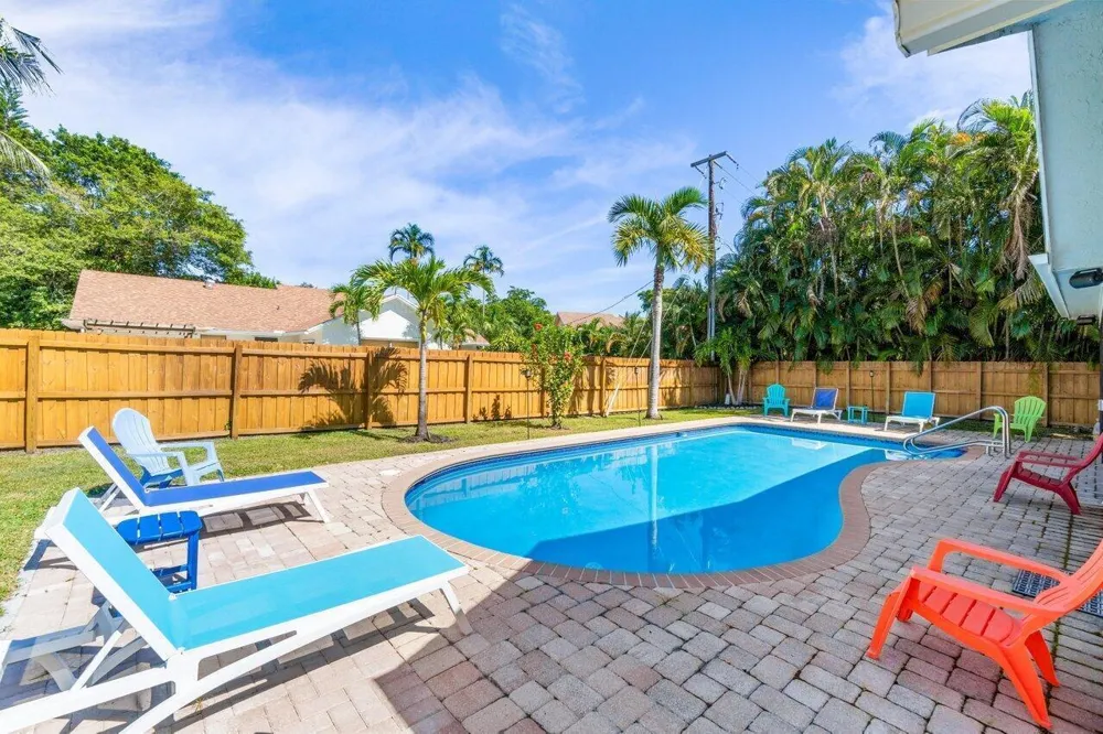 1315 Fulmar Drive Delray Beach, FL 33444