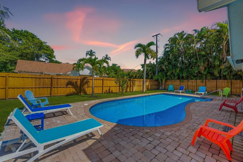 1315 Fulmar Drive Delray Beach, FL 33444