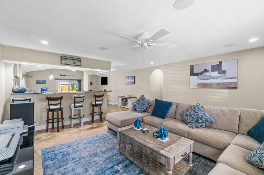 1315 Fulmar Drive Delray Beach, FL 33444