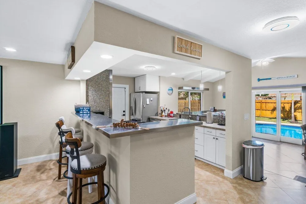 1315 Fulmar Drive Delray Beach, FL 33444