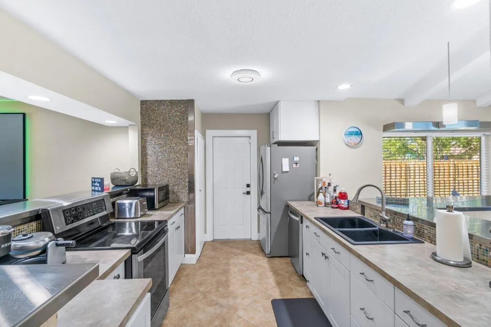 1315 Fulmar Drive Delray Beach, FL 33444