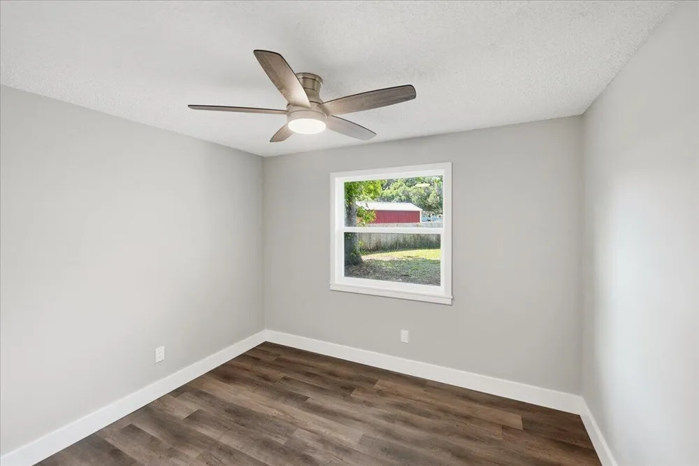271 Naylor NE Palm Bay, FL 32907