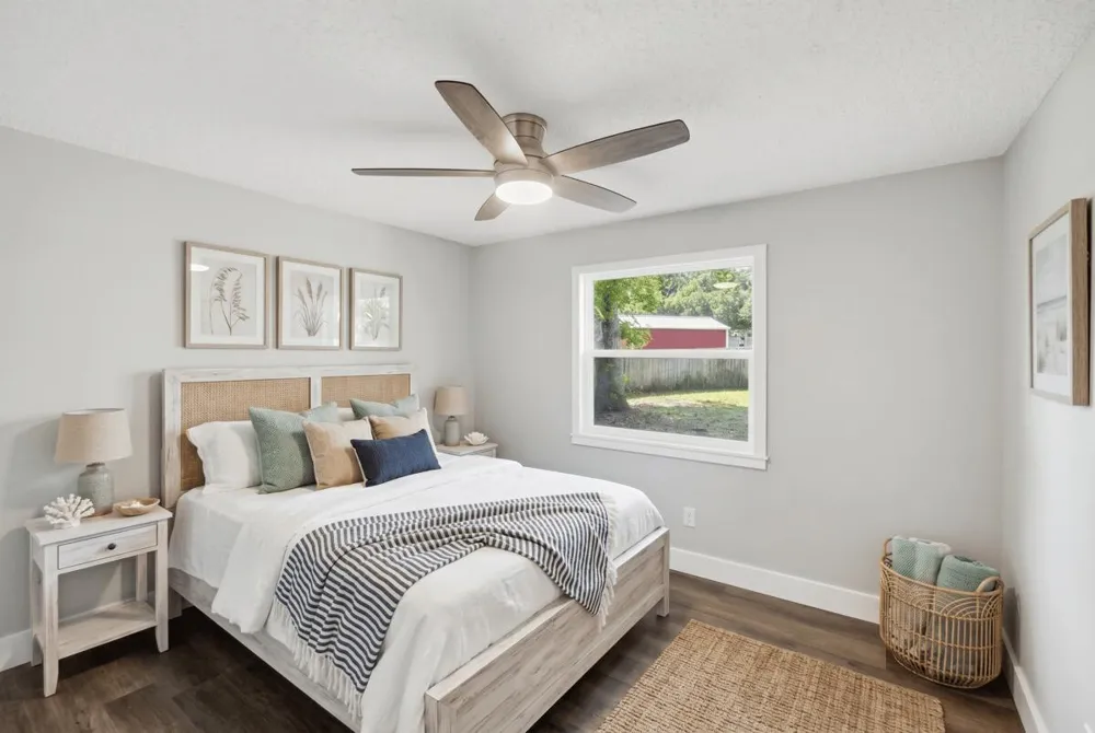 271 Naylor NE Palm Bay, FL 32907