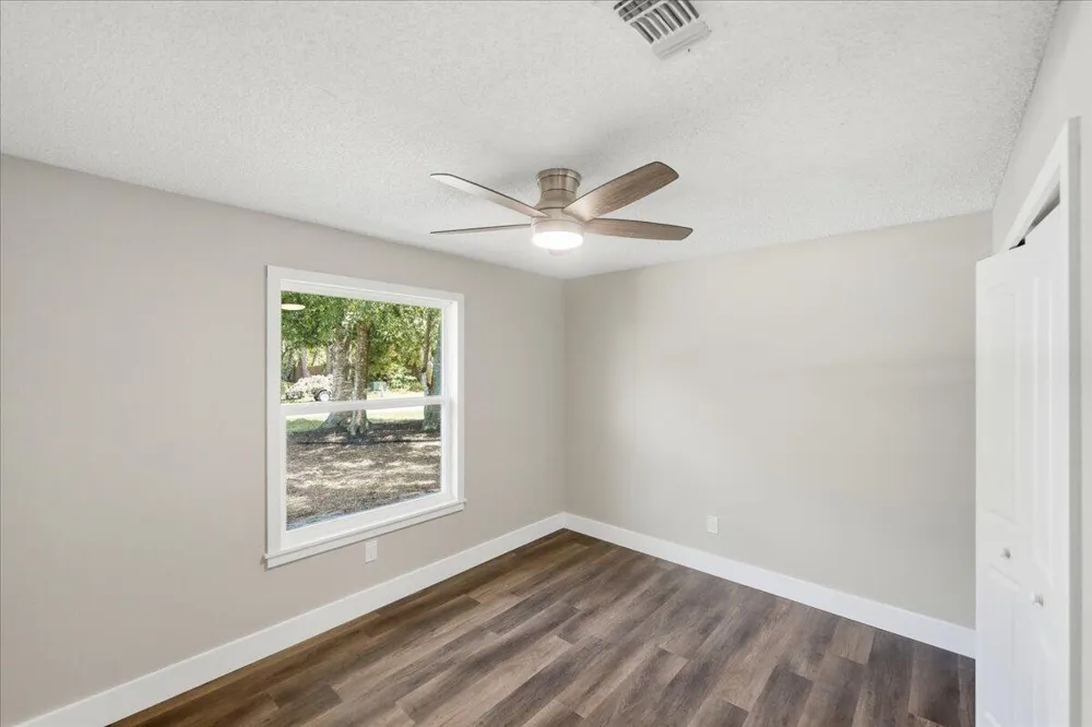 271 Naylor NE Palm Bay, FL 32907