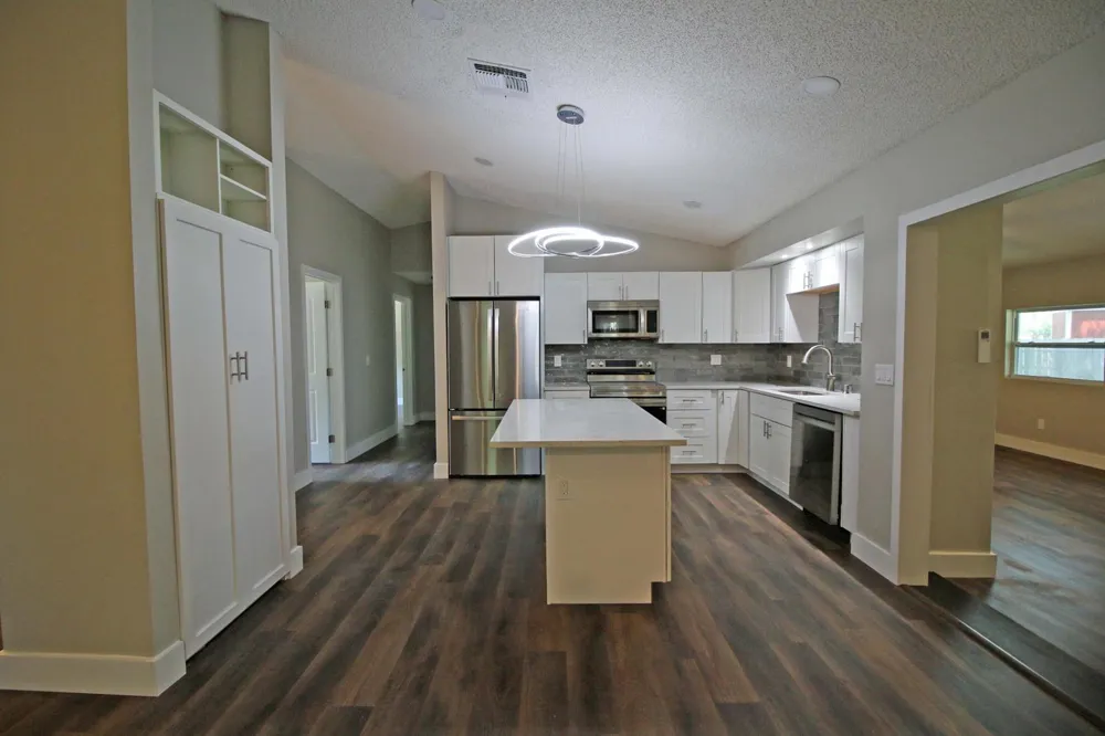 271 Naylor NE Palm Bay, FL 32907