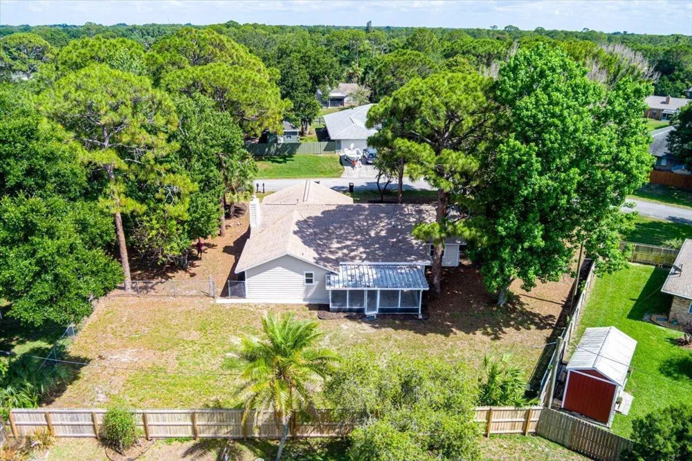 271 Naylor NE Palm Bay, FL 32907