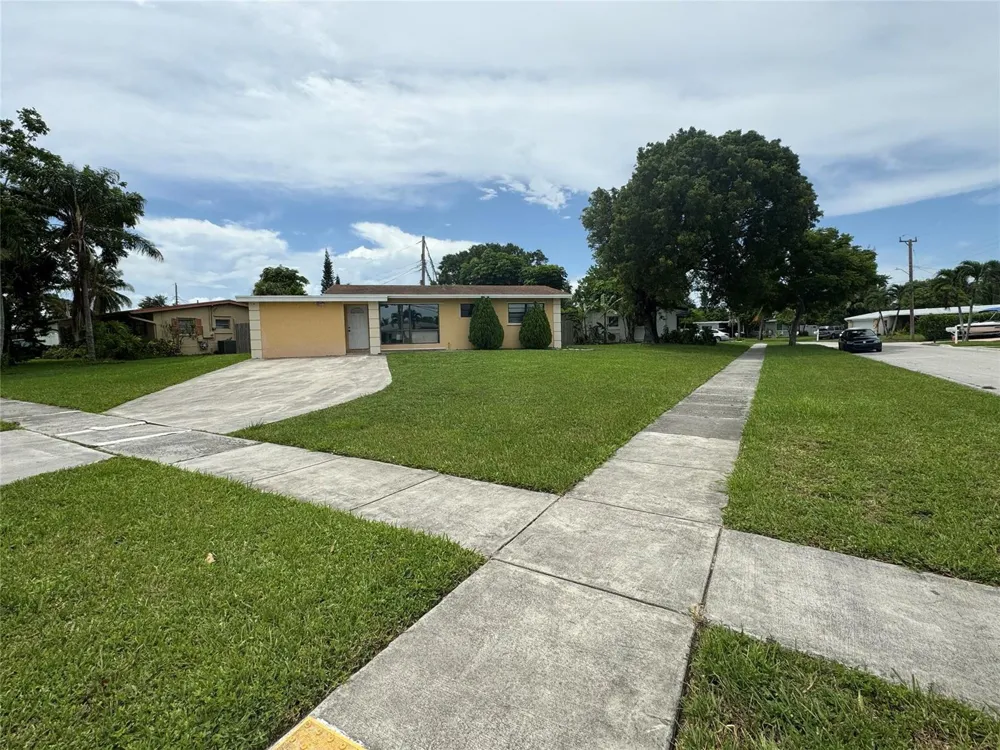 6101 NW 18th Street Margate, FL 33063