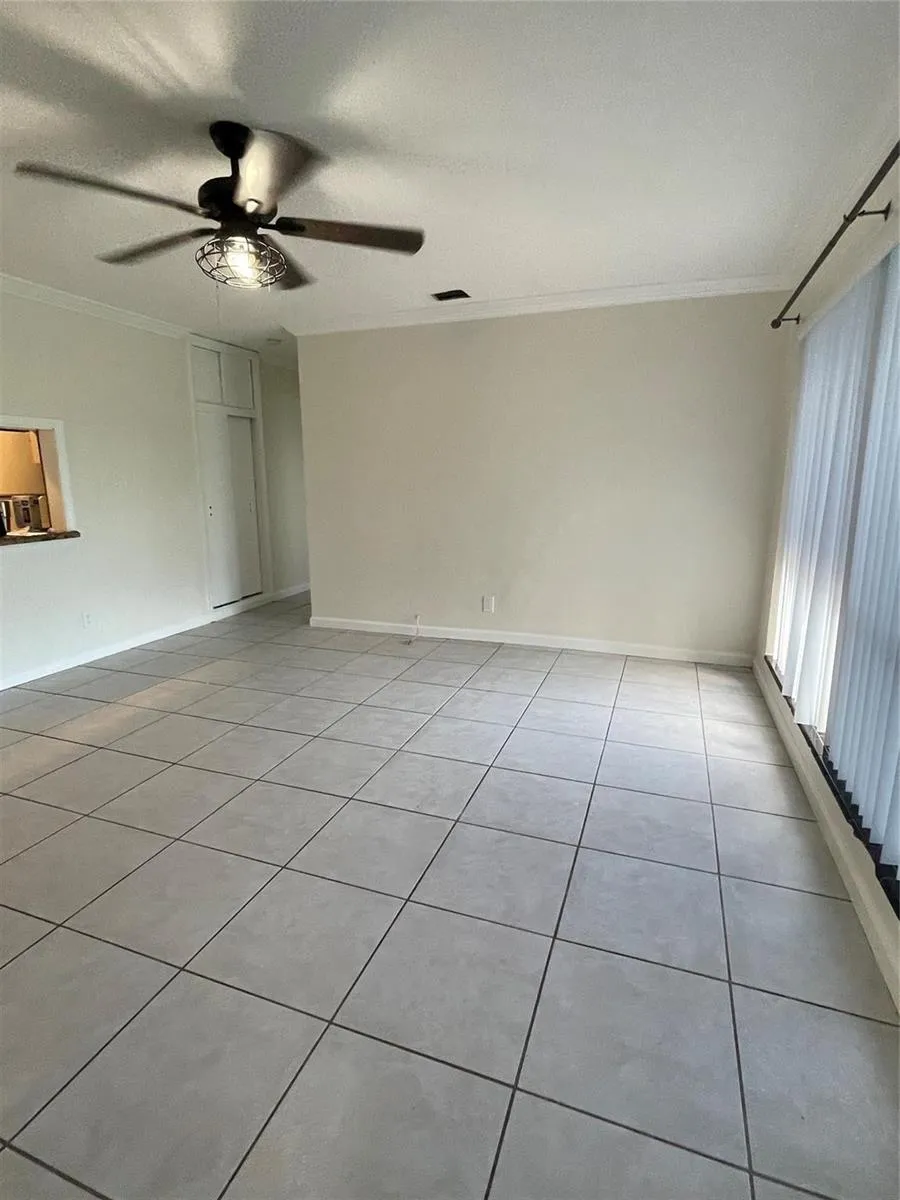 6101 NW 18th Street Margate, FL 33063