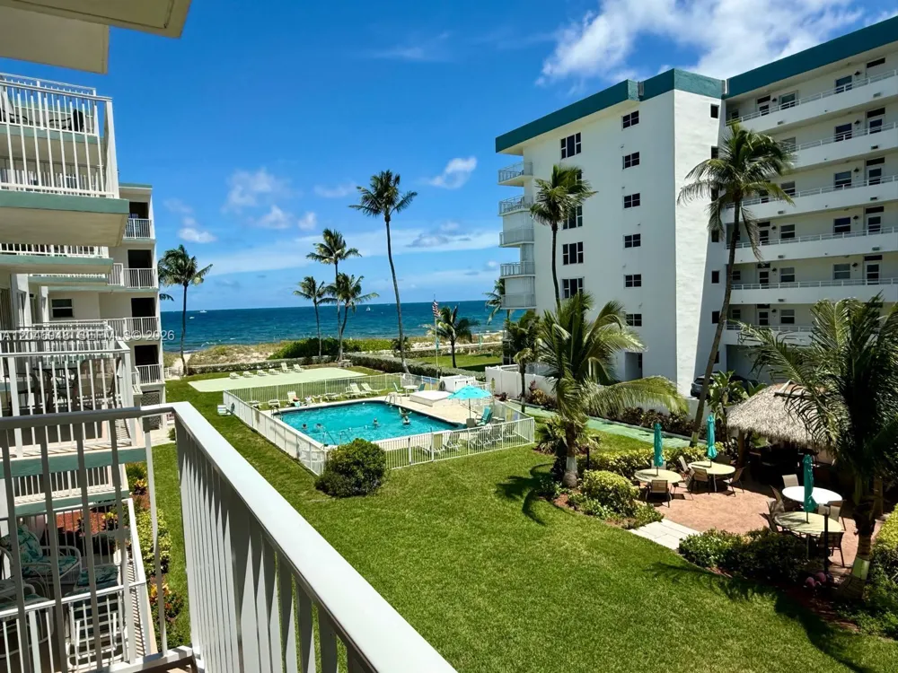 1750 S Ocean Blvd #304E Lauderdale By The Sea, FL 33062
